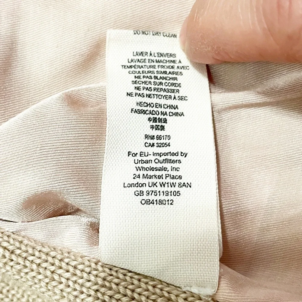 Free People reposhing this